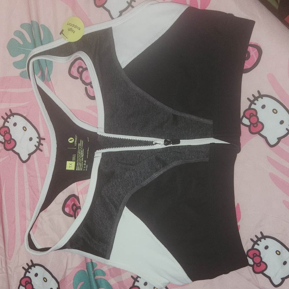 Xersion 1X sports bra